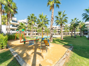 48619contemporary2bedroomapartmentinresamanec