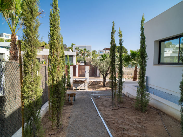 Image No.21-3 Bed Villa for sale