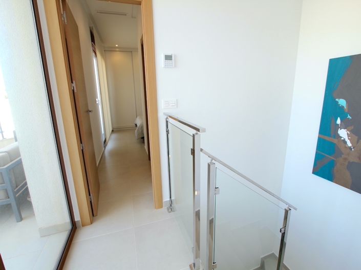 Image No.25-3 Bed Villa for sale