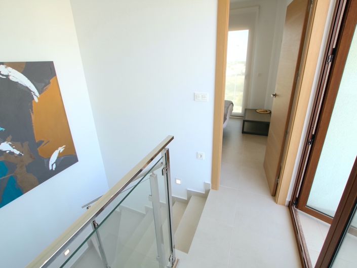 Image No.30-3 Bed Villa for sale