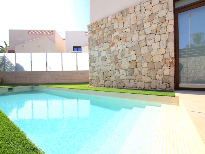 Image No.4-3 Bed Villa for sale