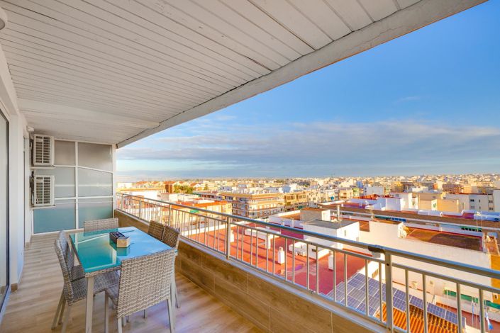 Image No.1-Appartement de 3 chambres à vendre à Torrevieja