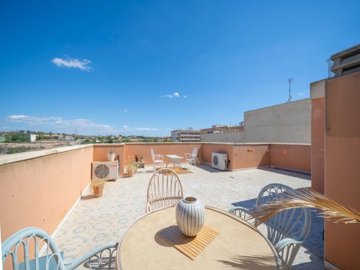 Casas Manuel most sold property