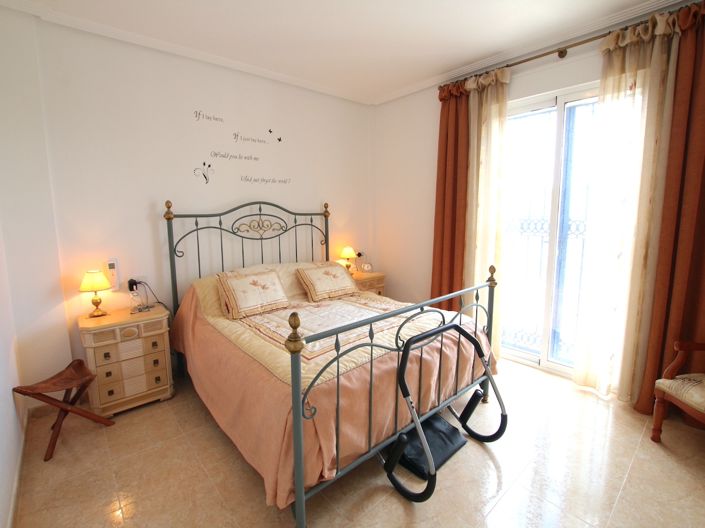 Image No.25-5 Bed Villa for sale