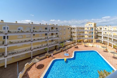 48862frontline1stfloorapartmentwithprivateacc