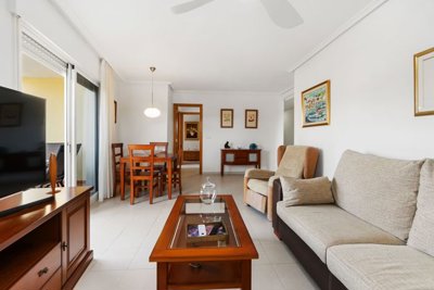 48862frontline1stfloorapartmentwithprivateacc
