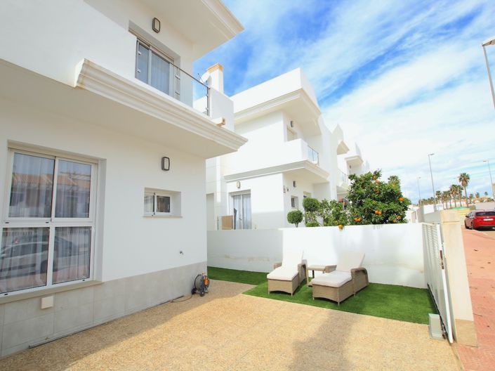 Image No.15-3 Bed Villa for sale