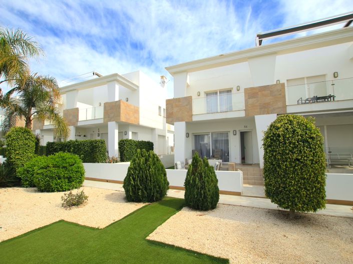 Image No.8-3 Bed Villa for sale