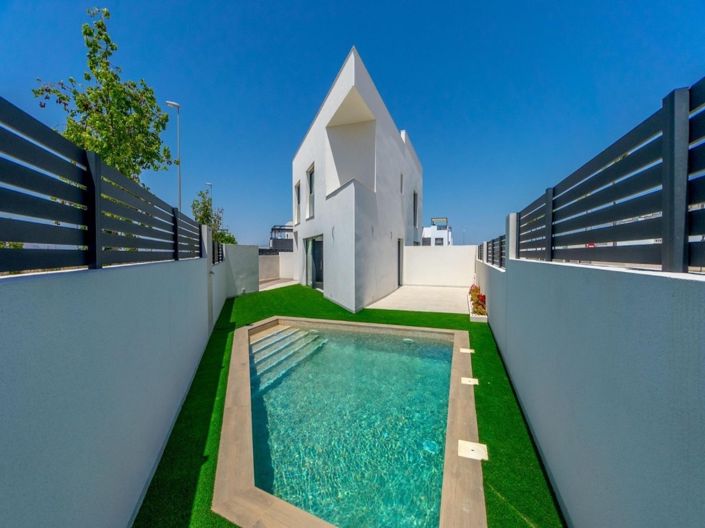 Image No.1-2 Bed Villa for sale