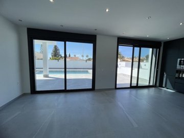 48880fabulous3bedroomdetachedvillakeyready240