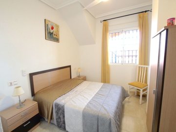 48895charming2bedtopfloorapartmentwithsaltlak