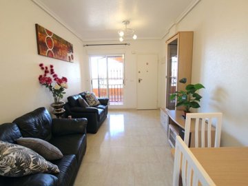 48895charming2bedtopfloorapartmentwithsaltlak