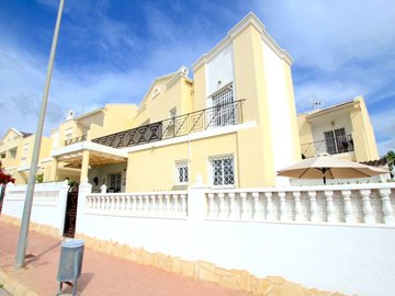48899stylish3bedroomendtownhouseinasoughtafte