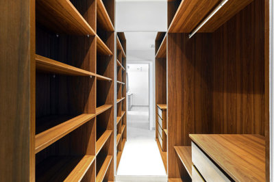 48910topfloorapartments250mfromthebeach230425