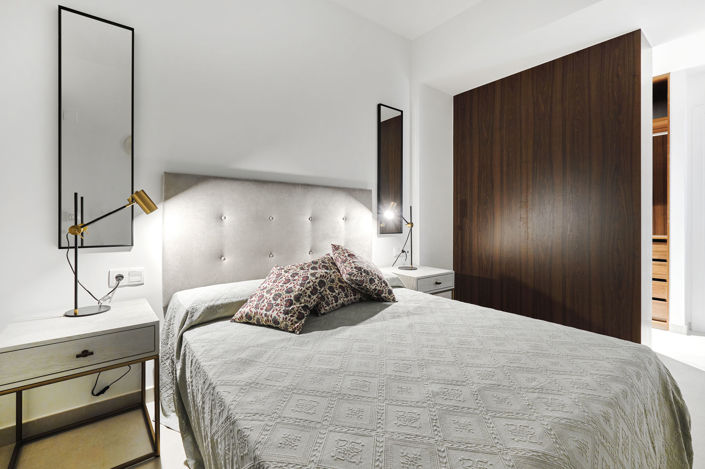 Image No.12-2 Bed Apartment for sale