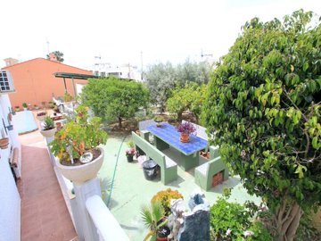 48936charmingsemidetachedpropertywithprivatep