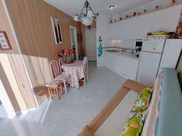 48938charming1bedroomgardenapartment060525110