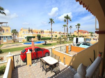 48948delightful3bedroomtownhousewithpoolviews