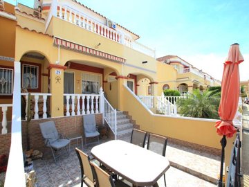 48948delightful3bedroomtownhousewithpoolviews