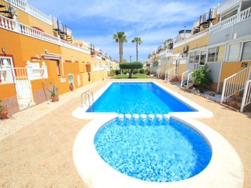 48948delightful3bedroomtownhousewithpoolviews