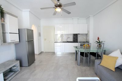48961fabulousonebedroomapartmentoverlookingth