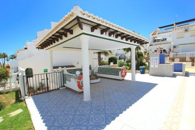 48961fabulousonebedroomapartmentoverlookingth