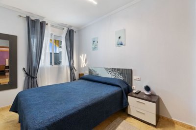 48969groundfloorapartmentwithoutsidespacewalk