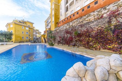 48969groundfloorapartmentwithoutsidespacewalk