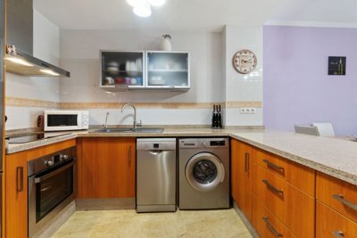 48969groundfloorapartmentwithoutsidespacewalk