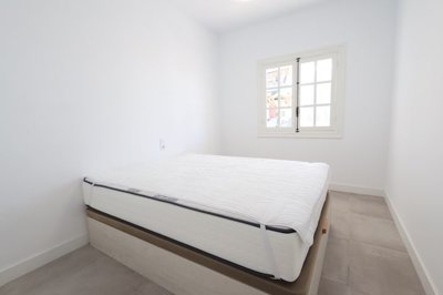 48967stylish2bedroomsouthfacingbungalow210525
