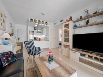 48970roomy2bedroomapartmentwithanimpressively