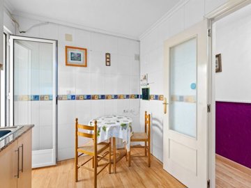 48972spacious3bedroomvillageapartmentwithsecu