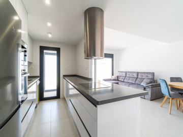 48985stylishandcontemporary2bed2bathgardenapa
