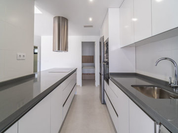 48985stylishandcontemporary2bed2bathgardenapa