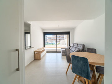 48985stylishandcontemporary2bed2bathgardenapa