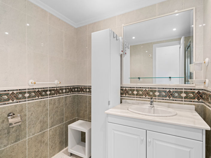 Image No.16-2 Bed Apartment for sale