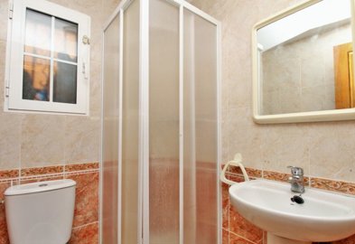 48983spaciousthreebedroomentregolftownhousein