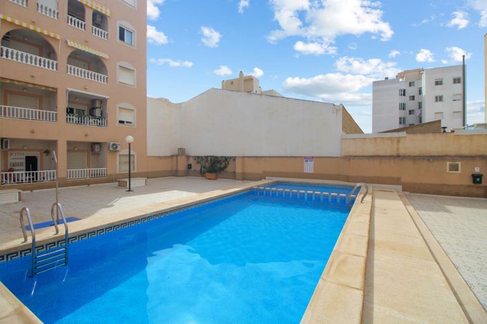 Image No.1-Appartement de 1 chambre à vendre à Torrevieja