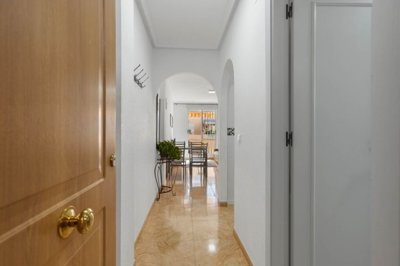 49009penthouse10minutesfromthebeach2705251639