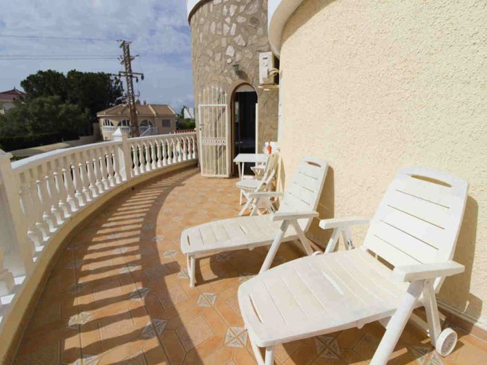 Image No.18-5 Bed Villa for sale