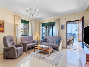 49010luxury3bedroomsemidetachedpropertyinresa