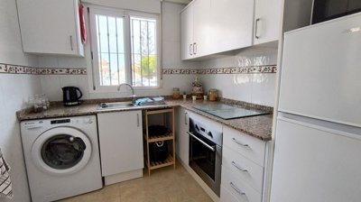 490172bedroomgroundfloorapartmentwithsecurepa