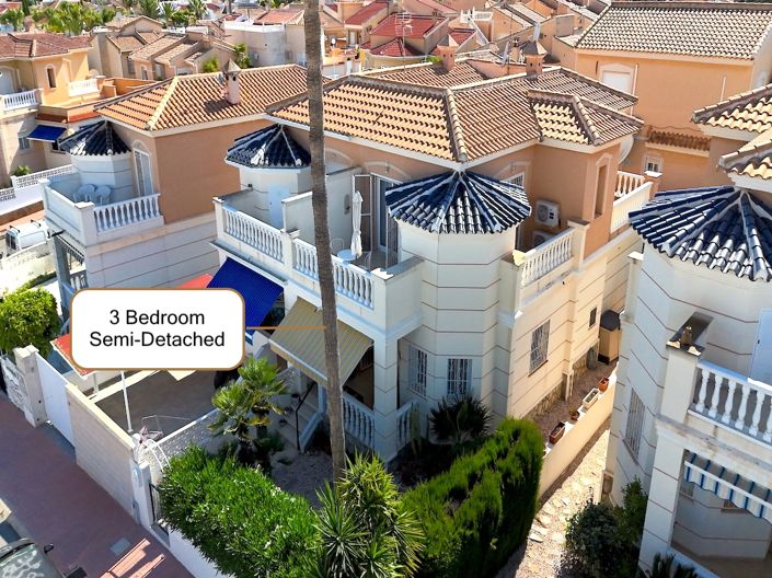 Image No.1-3 Bed Villa for sale