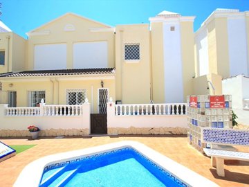 49024fabulous3bedsemidetachedpropertywithuseo