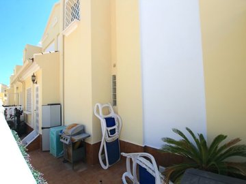 49024fabulous3bedsemidetachedpropertywithuseo