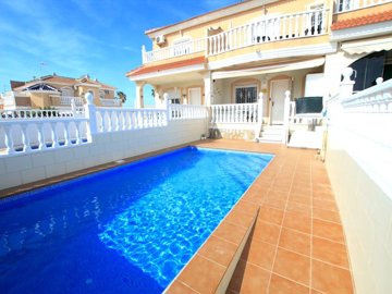 49025sundrenched3bedtownhousewithaprivatepool