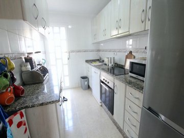 49025sundrenched3bedtownhousewithaprivatepool