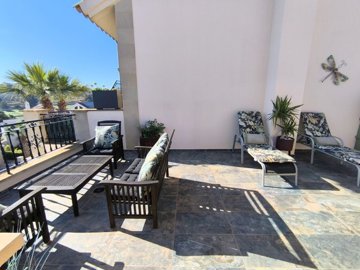 49023twobedroomlolastylebungalowonlafincagolf