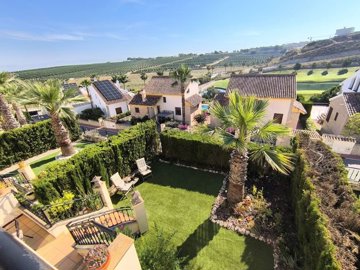 49023twobedroomlolastylebungalowonlafincagolf