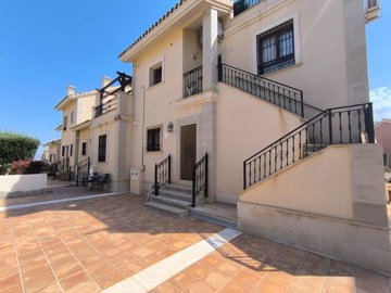 49022spacious2bedgroundfloorapartmentlafincag
